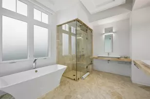 2530 Lucille Dr, Fort Lauderdale, FL 33316 - Photo 23