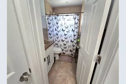 6138 Southgate Boulevard, Margate, FL 33068 - Photo 15