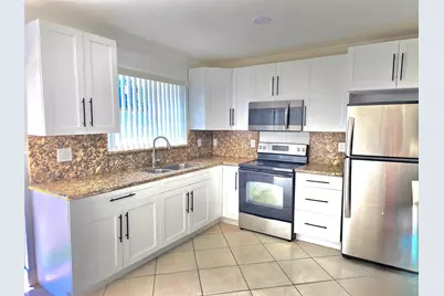 6138 Southgate Boulevard, Margate, FL 33068 - Photo 9