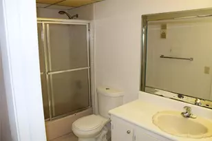 9728 S Belfort Cir, Tamarac, FL 33321 - Photo 7