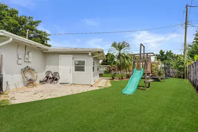 6298 NW 15th Street, Margate, FL 33063 - Photo 21