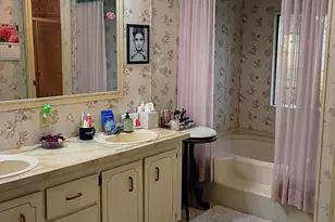 3353 Lake Overlook Pl, Lantana, FL 33462 - Photo 9