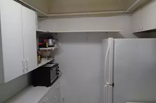 2831 E Sunrise Lakes Dr, Sunrise, FL 33322 - Photo 29