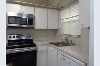 2831 E Sunrise Lakes Drive #209, Sunrise, FL 33322 - Photo 3