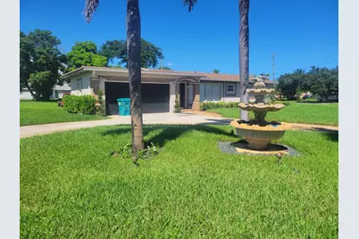 401 NW 5th Avenue, Boynton Beach, FL 33435 - Photo 1