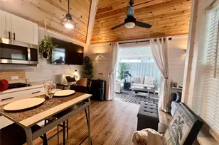 12 SW 6th St, Delray Beach, FL 33444 - Photo 3