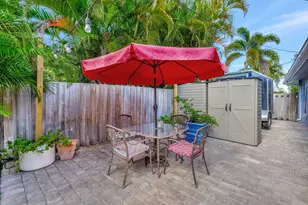 1163 NE 3rd Ave, Boca Raton, FL 33432 - Photo 29