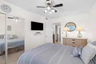 100 SE 6th Avenue #304, Pompano Beach, FL 33060 - Photo 15