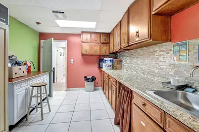 4505 NW 103rd Avenue, Sunrise, FL 33351 - Photo 43