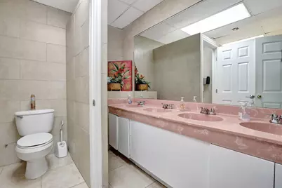 4505 NW 103rd Avenue, Sunrise, FL 33351 - Photo 39