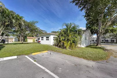 2617 SW Natura Avenue, Deerfield Beach, FL 33441 - Photo 23