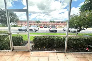 492 Tilford W, Deerfield Beach, FL 33442 - Photo 23