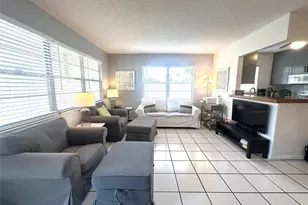 492 Tilford W Unit, Deerfield Beach, FL 33442 - Photo 3
