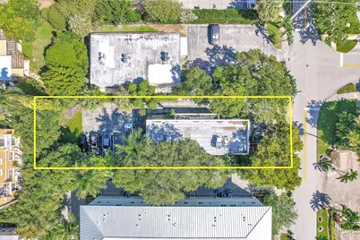 621 NE 28th Street, Wilton Manors, FL 33334 - Photo 3