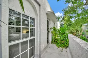 621 NE 28th St, Wilton Manors, FL 33334 - Photo 49
