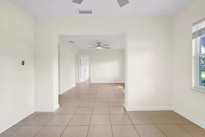 261 NE 45th Street, Oakland Park, FL 33334 - Photo 43