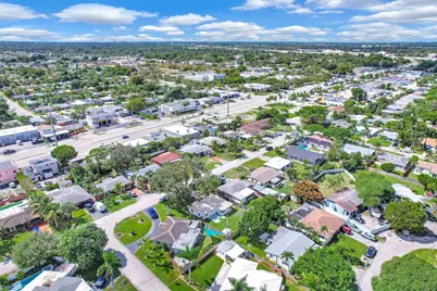 261 NE 45th Street, Oakland Park, FL 33334 - Photo 55