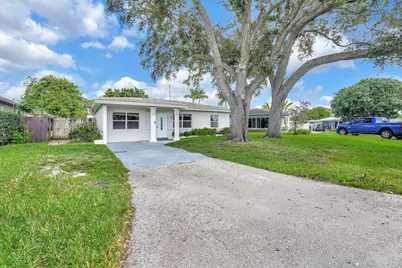 261 NE 45th Street, Oakland Park, FL 33334 - Photo 51