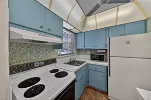 2751 E Golf Blvd, Pompano Beach, FL 33064 - Photo 19