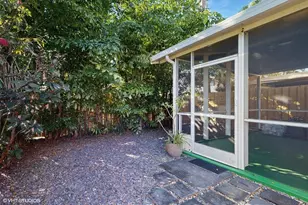 2113 NE 11th Ave, Wilton Manors, FL 33305 - Photo 13