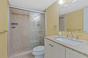 340 Sunset Dr, Fort Lauderdale, FL 33301 - Photo 15