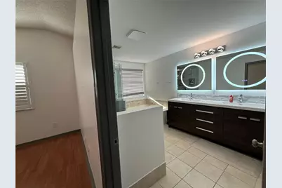 322 SW 193rd Avenue, Pembroke Pines, FL 33029 - Photo 5