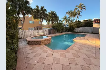 322 SW 193rd Avenue, Pembroke Pines, FL 33029 - Photo 33