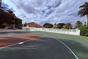 322 SW 193rd Ave, Pembroke Pines, FL 33029 - Photo 35