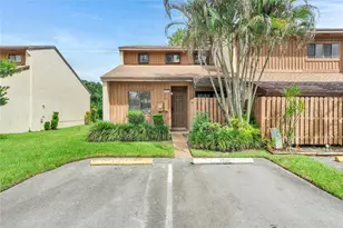 4165 S Pine Island Rd, Davie, FL 33328 - Photo 29