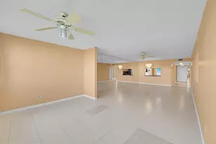 2603 NW 103rd Ave, Sunrise, FL 33322 - Photo 5