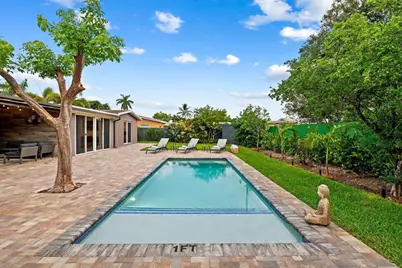 4311 NE 15th Avenue, Oakland Park, FL 33334 - Photo 23