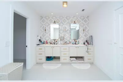 8208 Twin Lake Drive, Boca Raton, FL 33496 - Photo 13