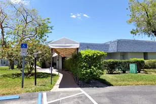 7807 Golf Cir Dr, Margate, FL 33063 - Photo 25