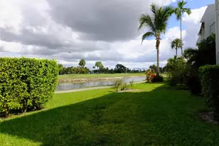 7807 Golf Cir Dr, Margate, FL 33063 - Photo 23