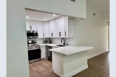 84 Centennial Court, Deerfield Beach, FL 33442 - Photo 9