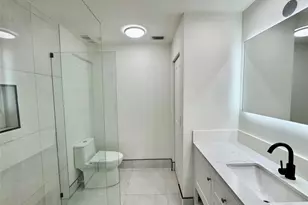 84 Centennial Ct, Deerfield Beach, FL 33442 - Photo 29