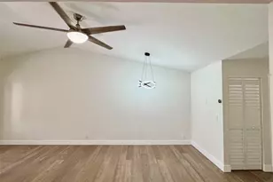 84 Centennial Ct, Deerfield Beach, FL 33442 - Photo 23