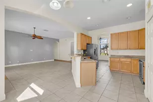 1038 SW Fisherman Ave, Port Saint Lucie, FL 34953 - Photo 9