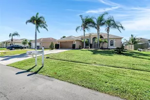 1038 SW Fisherman Ave, Port Saint Lucie, FL 34953 - Photo 47