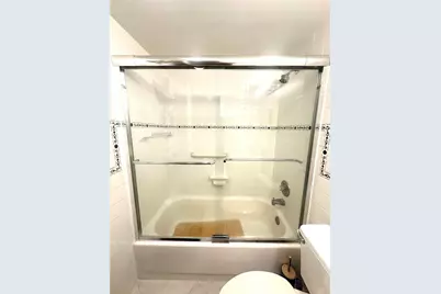 2004 Harwood C #2004, Deerfield Beach, FL 33442 - Photo 15