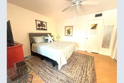 2004 Harwood C #2004, Deerfield Beach, FL 33442 - Photo 13