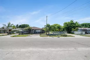 5720 Flagler St, Hollywood, FL 33023 - Photo 15