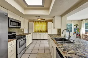 4712 NW 41st Ave, Tamarac, FL 33319 - Photo 17