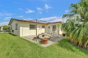 4712 NW 41st Ave, Tamarac, FL 33319 - Photo 35