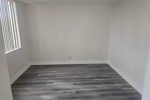 2830 Somerset Dr, Fort Lauderdale, FL 33311 - Photo 3