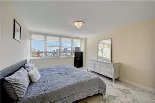 2030 S Ocean Dr, Hallandale Beach, FL 33009 - Photo 19