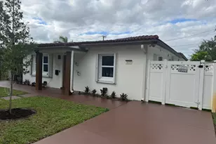 1637 SE 1st St, Pompano Beach, FL 33060 - Photo 3