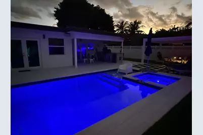 1637 SE 1st Street, Pompano Beach, FL 33060 - Photo 43