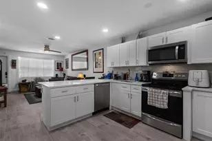 2648 NW 65th Ave, Margate, FL 33063 - Photo 3