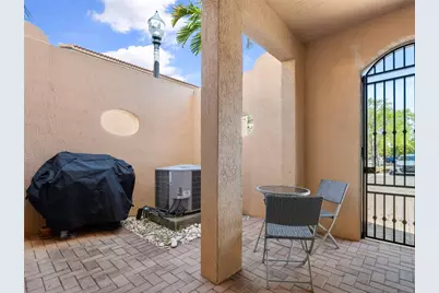 14741 SW 11th Street, Hollywood, FL 33027 - Photo 3